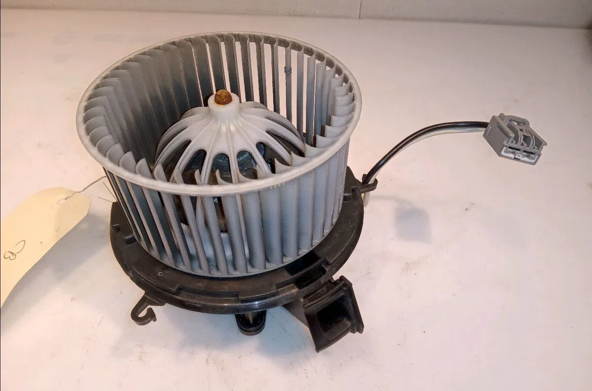 Ventilateur de chauffage Opel ASTRA J (P10) 1.7 cdti (68) (2009-2015) occasion