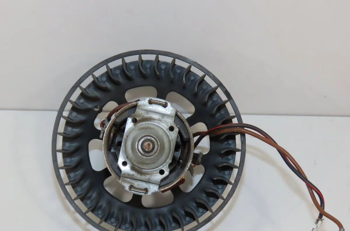 Ventilateur de chauffage Opel CORSA B (S93) 1.4 i (f08, f68, m68) (1993-2000) occasion