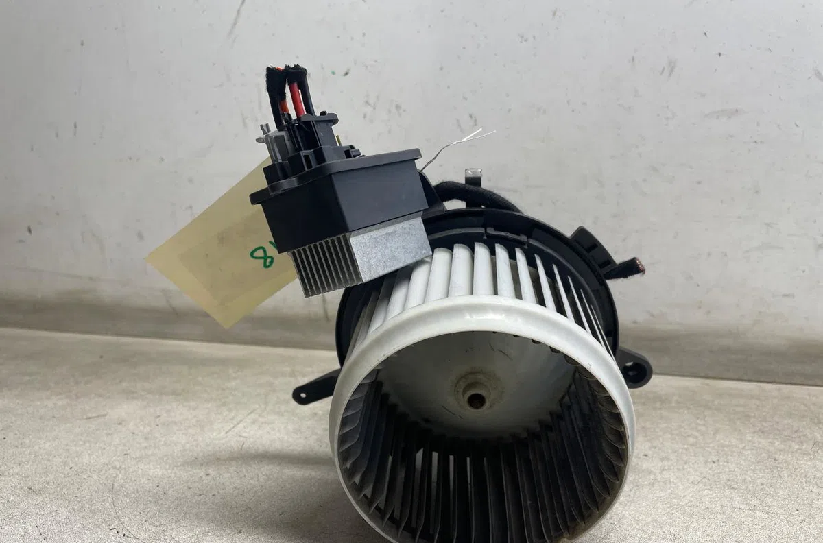 Ventilateur de chauffage Opel GRANDLAND - GRANDLAND X (A18, P1UO) 1.6 turbo d (75) (2017) occasion