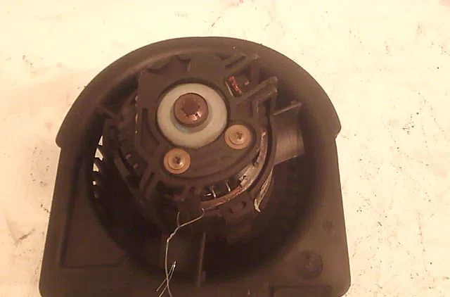 Ventilateur de chauffage OPEL VECTRA II 2001 occasion