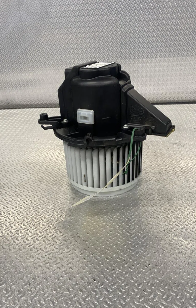 Ventilateur de chauffage OPEL VIVARO 3 PHASE 1 occasion