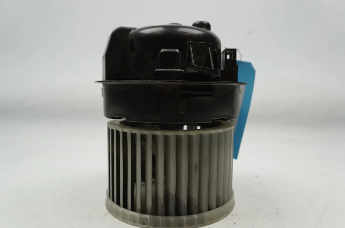 Ventilateur de chauffage Peugeot 2008 II (UD_, US_, UY_, UK_) 1.5 bluehdi 130 (2019) occasion