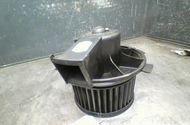 Ventilateur de chauffage Peugeot 206 3-5 portes (2A-C) 1.9 d (1998-2001) 5 portes occasion