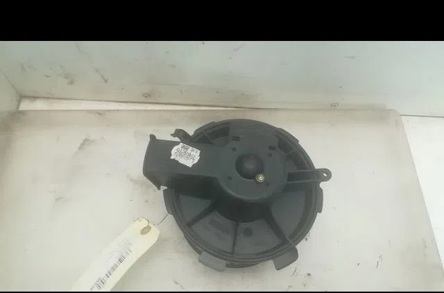 Ventilateur de chauffage Peugeot 206 SW (2E-K) 1.4 hdi (2002-2007) 5 portes occasion