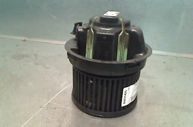 Ventilateur de chauffage PEUGEOT 207 2010 occasion