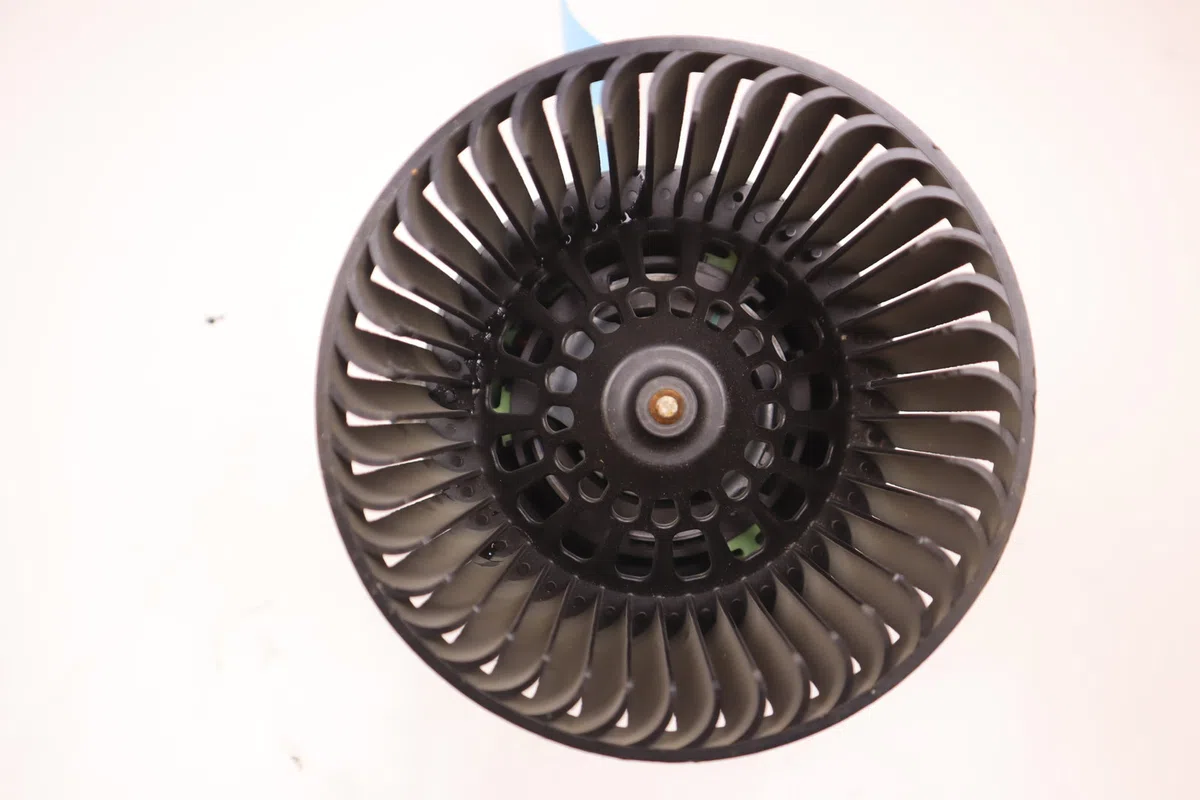 Ventilateur de chauffage Peugeot 208 I (CA_, CC_) 1.5 bluehdi 100 (2018) occasion