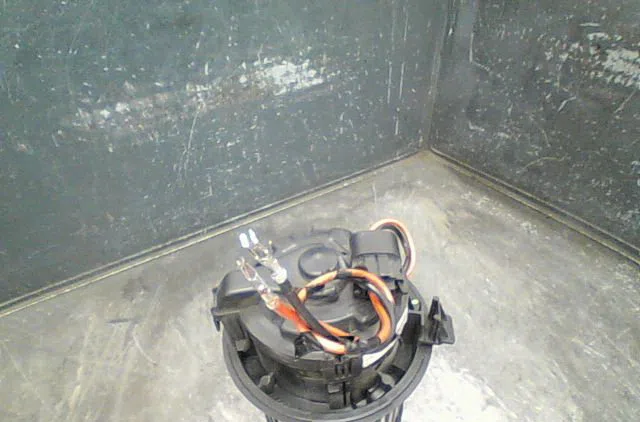 Ventilateur de chauffage Peugeot 208 I (CA_, CC_) 1.6 hdi - bluehdi 75 (2013) 5 portes occasion