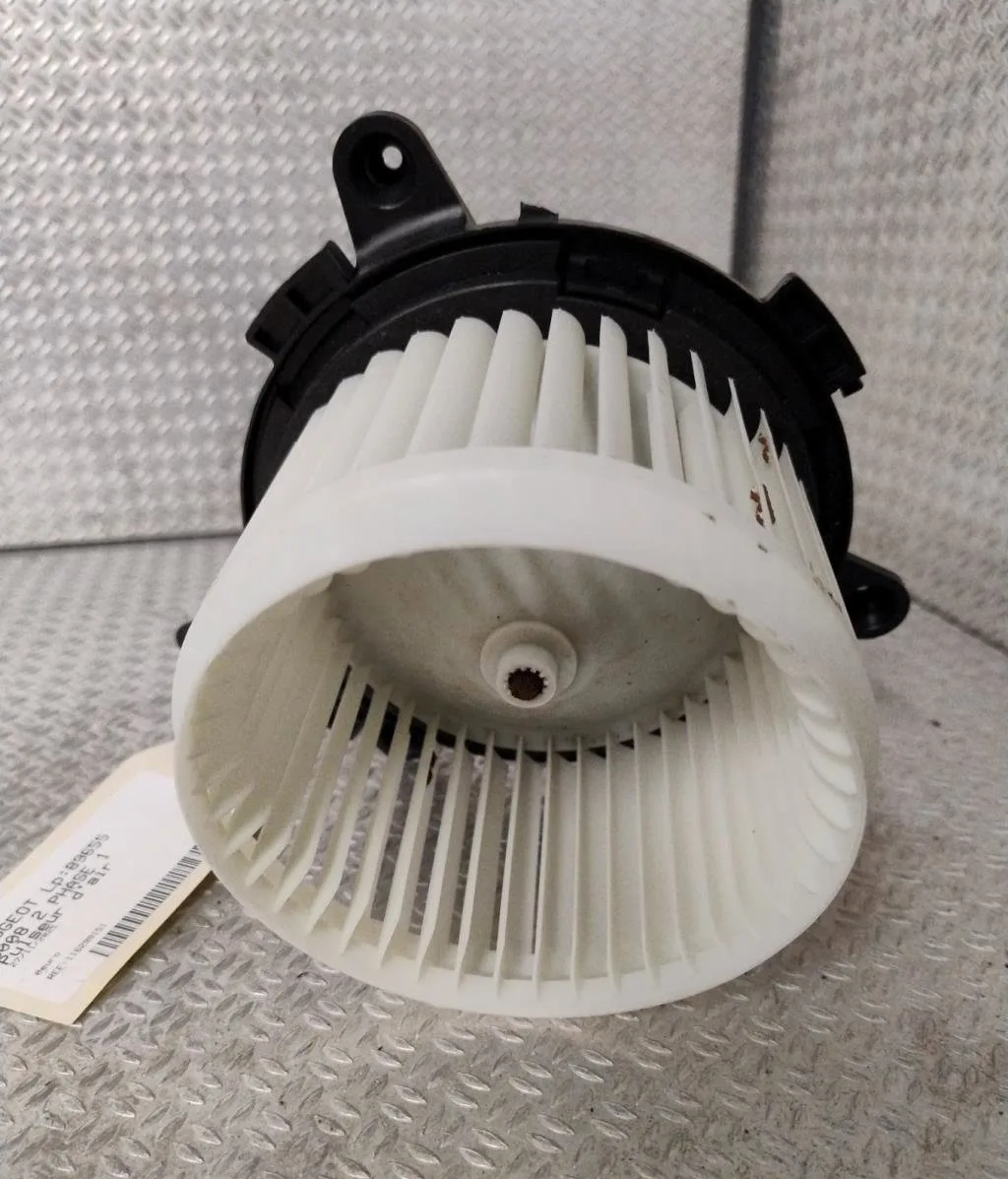 Ventilateur de chauffage PEUGEOT 3008 2 3008 2 PHASE 1 occasion