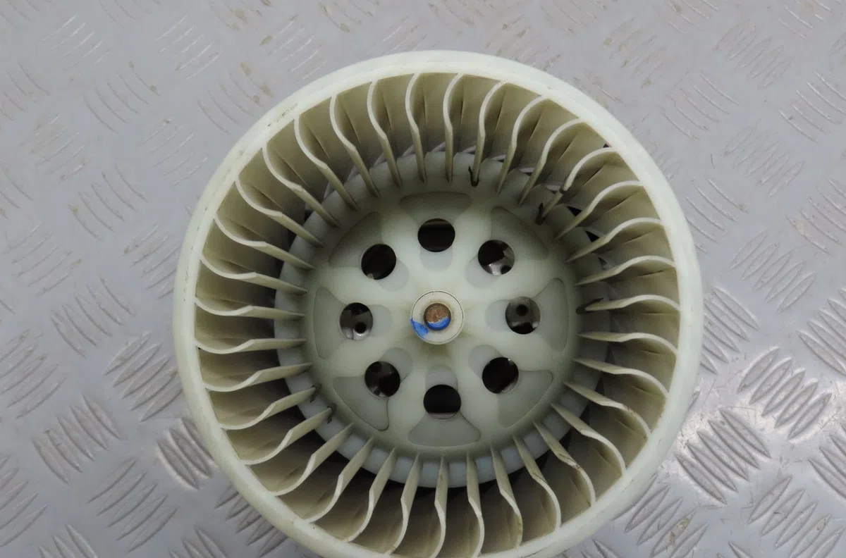 Ventilateur de chauffage Peugeot 307 (3A-C) 1.6 16v (2000-2007) 5 portes occasion