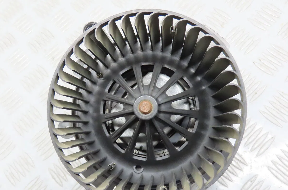 Ventilateur de chauffage Peugeot 307 Break (3E) 1.6 hdi (2005-2008) 5 portes occasion