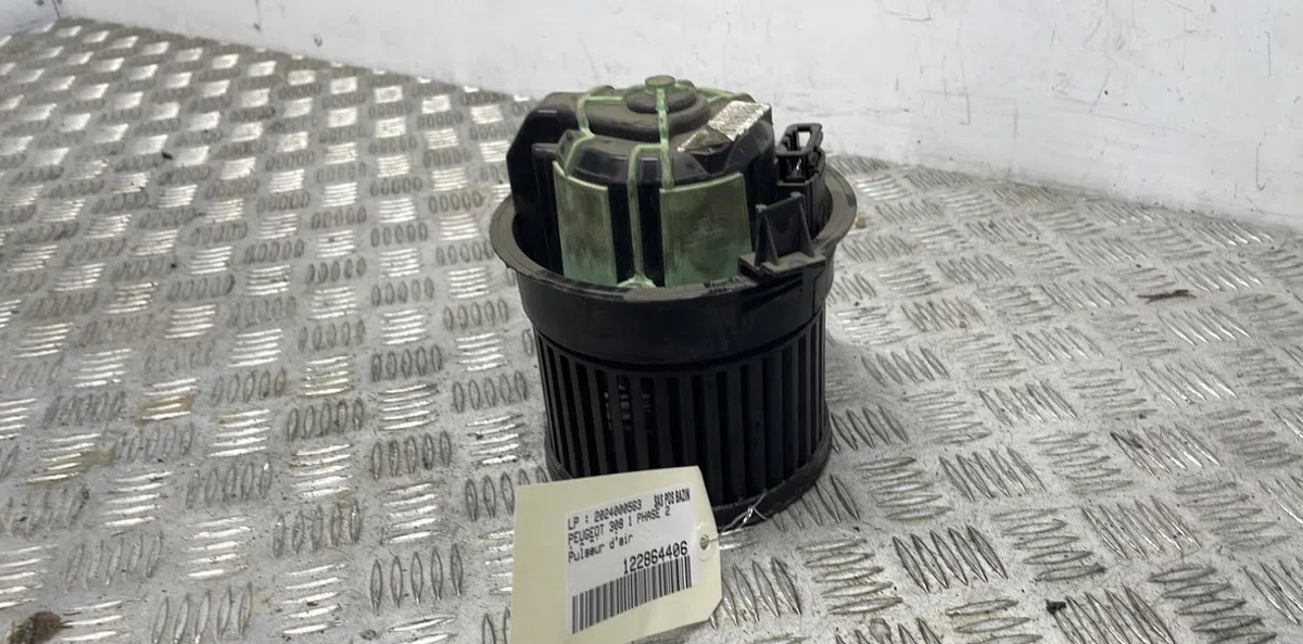 Ventilateur de chauffage PEUGEOT 308 1 PHASE 2 occasion