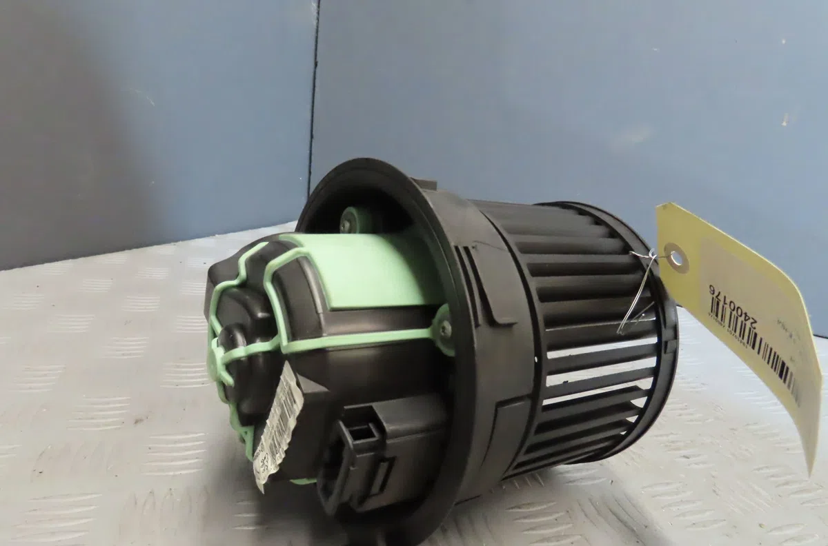 Ventilateur de chauffage PEUGEOT 308 2012 occasion