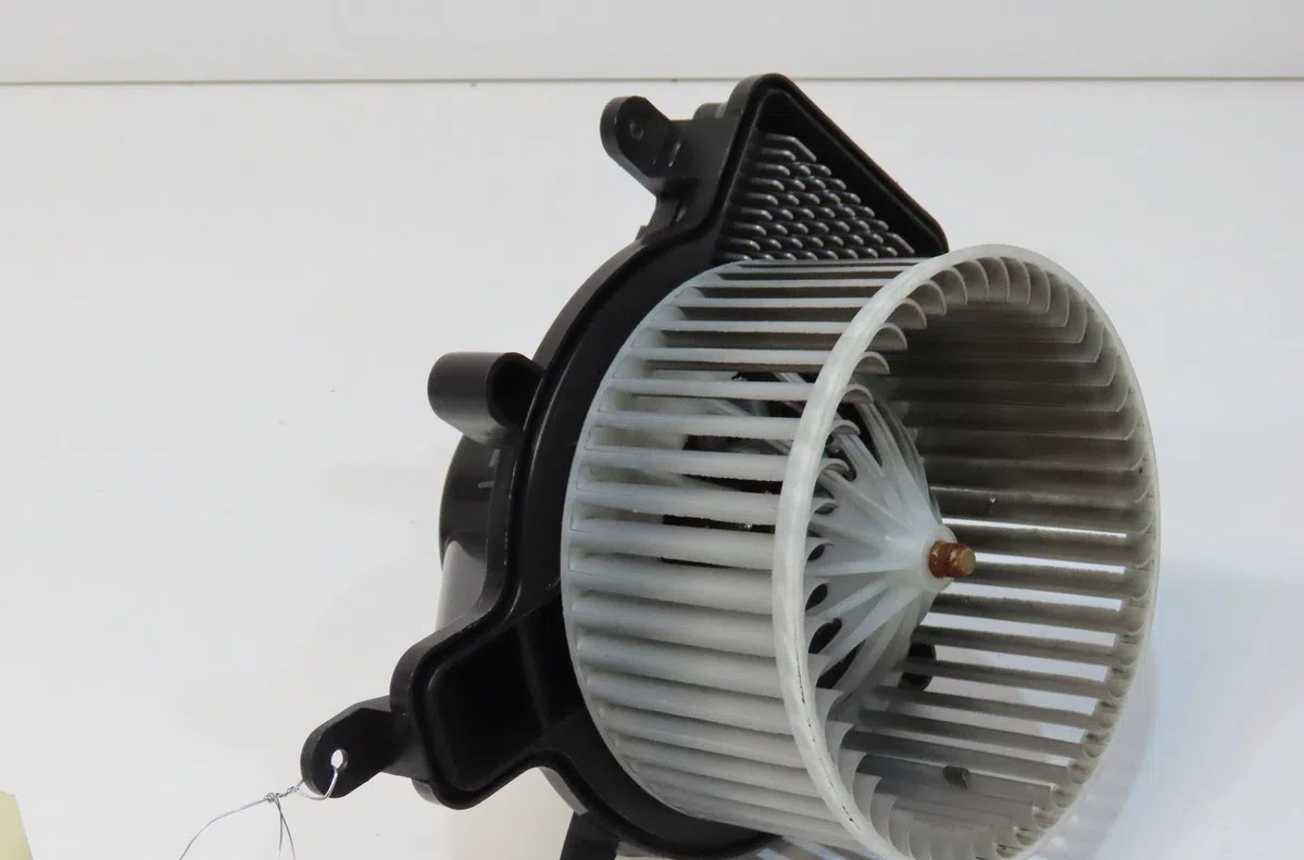 Ventilateur de chauffage Peugeot 5008 (0U_, 0E_) 1.6 hdi (2010-2017) occasion