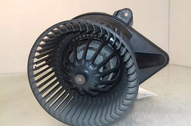 Ventilateur de chauffage Peugeot 607 (9D, 9U) 2.2 hdi (2000-2006) occasion