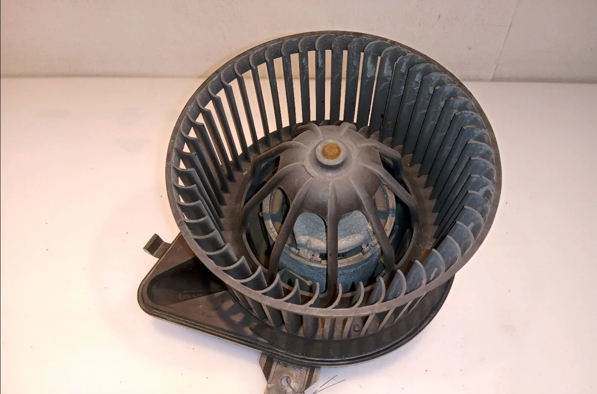 Ventilateur de chauffage Peugeot PARTNER Monospace (5_, G_) 2.0 hdi (2000-2008) 3 portes occasion