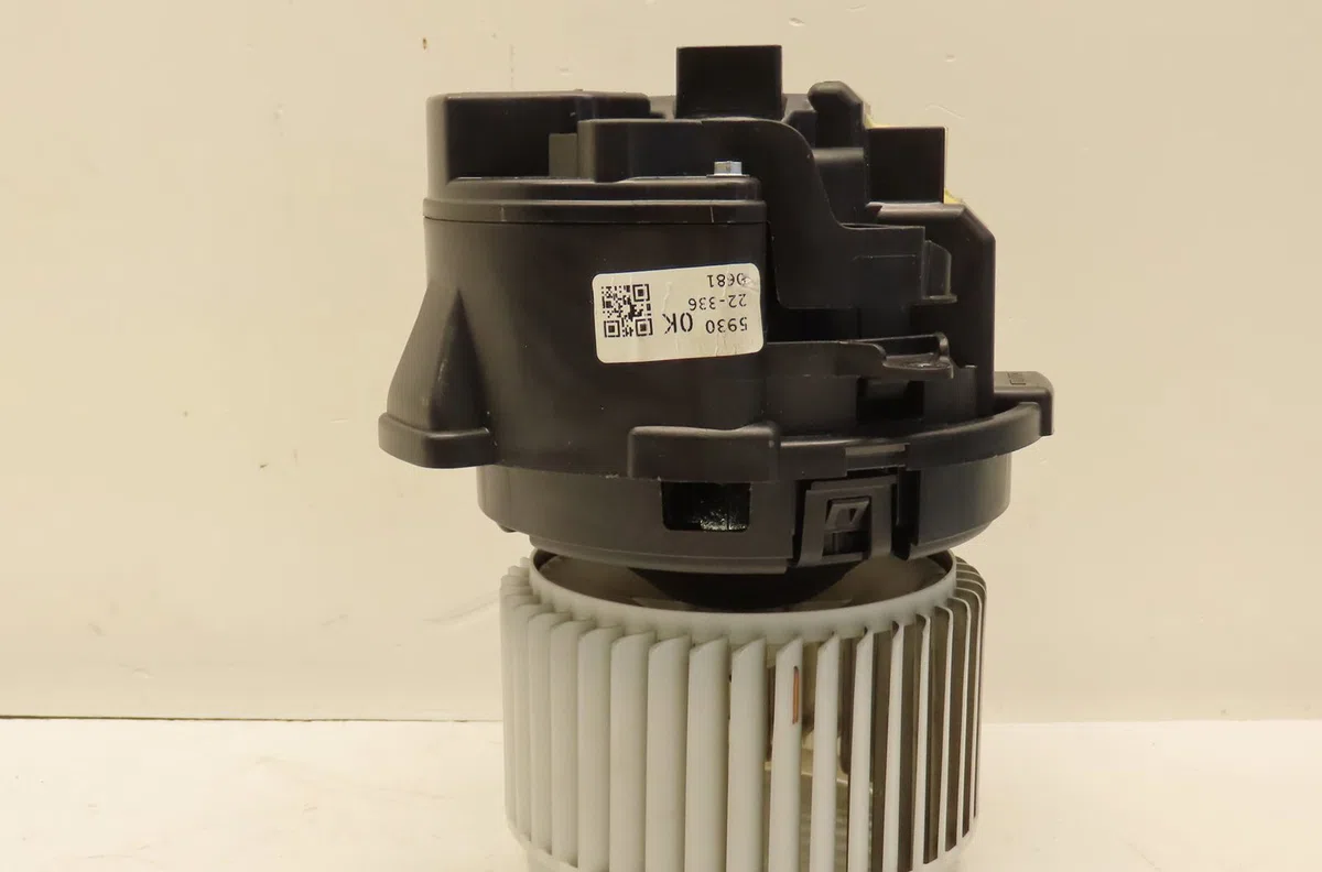 Ventilateur de chauffage Renault CAPTUR II (HF_) Tce 140 (hfn0) (2020) occasion