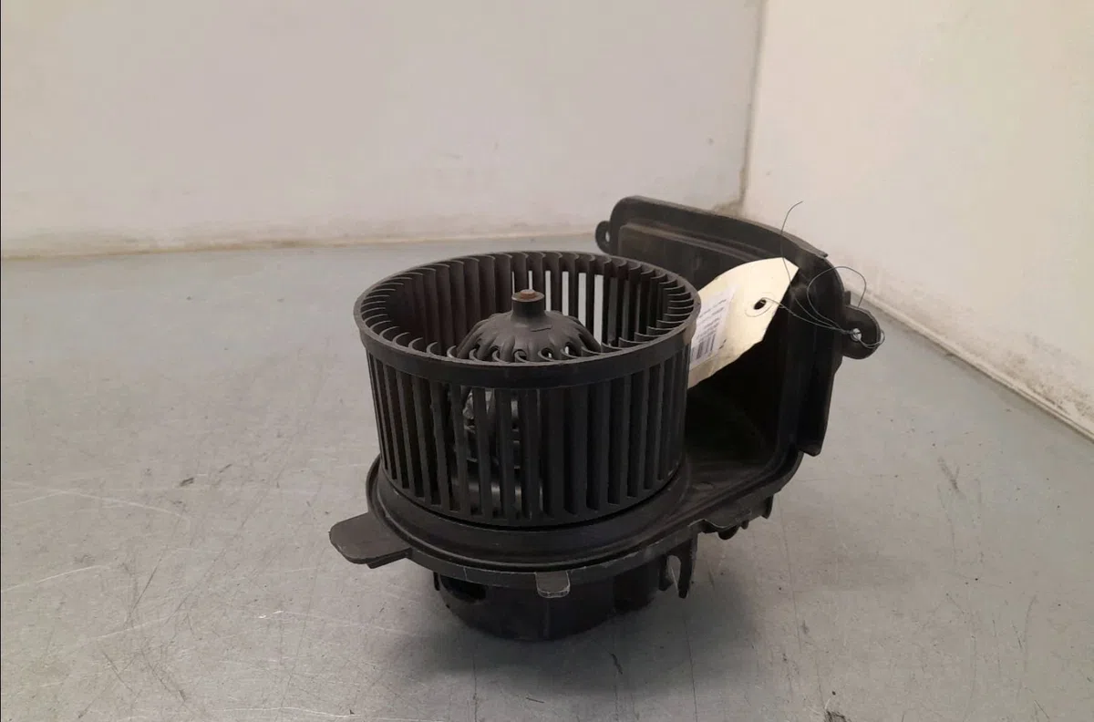 Ventilateur de chauffage RENAULT CLIO II 2002 occasion