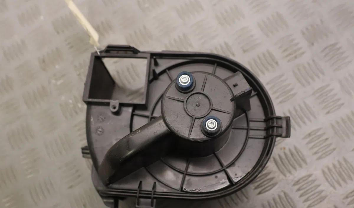 Ventilateur de chauffage Renault CLIO II (BB_, CB_) 1.2 (bb0a, bb0f, bb10, bb1k, bb28, bb2d, bb2h, cb0a,... (1998-2010) 