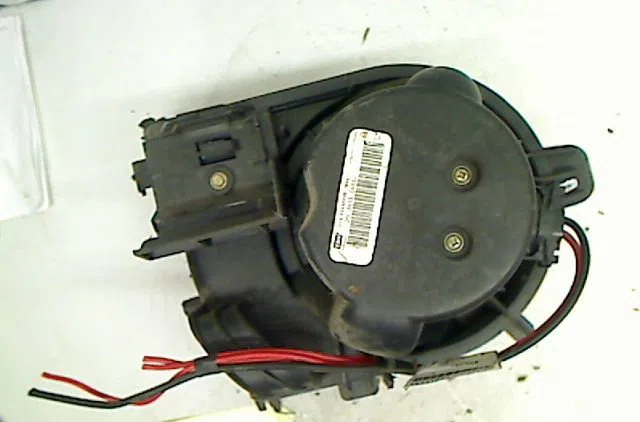 Ventilateur de chauffage Renault CLIO II (BB_, CB_) 1.5 dci (b-cb08) (2001-2005) 5 portes occasion