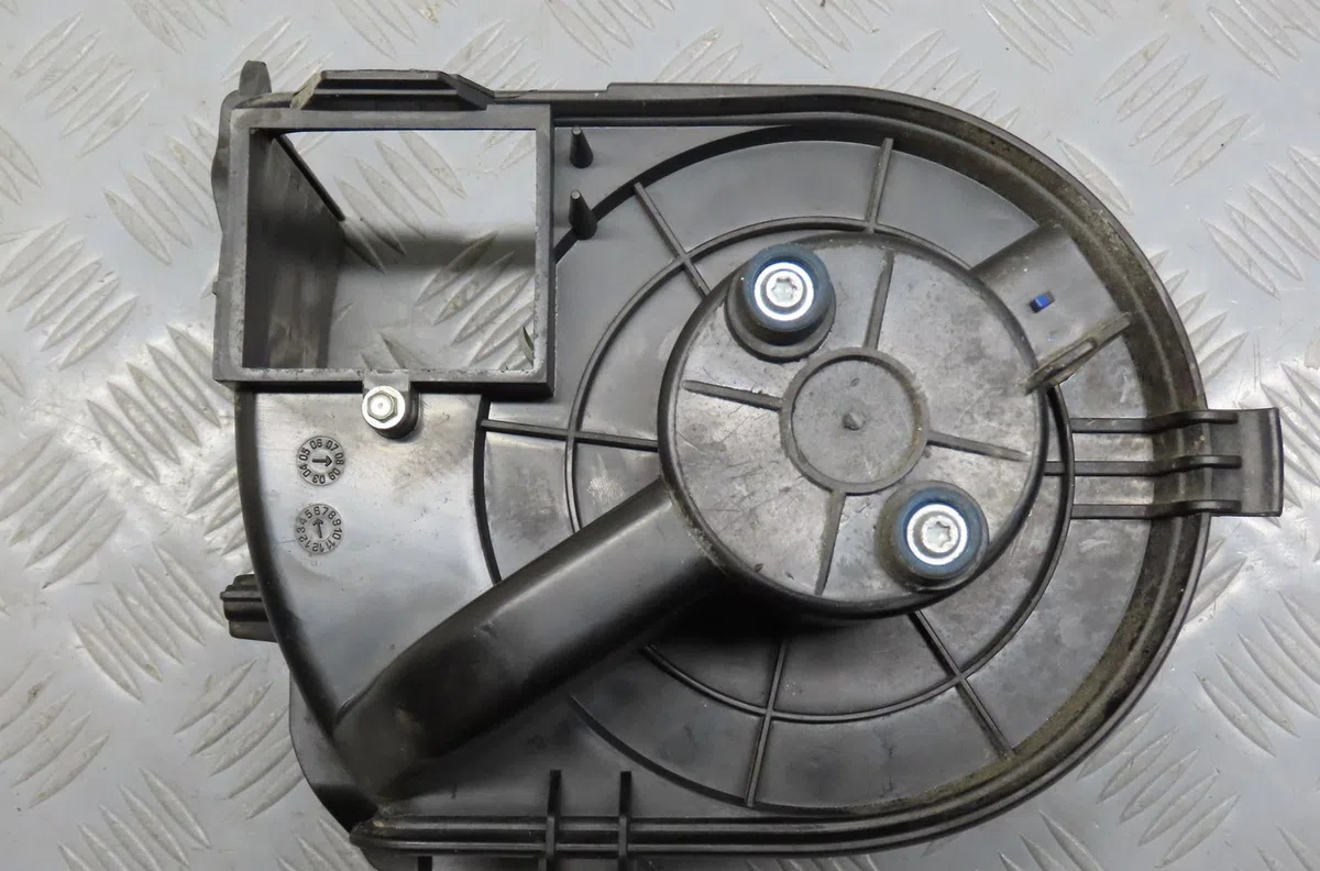 Ventilateur de chauffage Renault CLIO II (BB_, CB_) 1.5 dci (b-cb3m) (2005-2010) 3 portes occasion