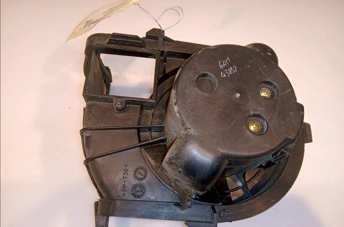 Ventilateur de chauffage Renault CLIO II (BB_, CB_) 1.9 d (b-cb0j) (2000-2001) 5 portes occasion