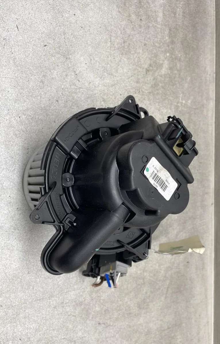 Ventilateur de chauffage Renault EXPRESS Camionnette-Monospace 1.5 blue dci 95 (f6ab) (2021) occasion