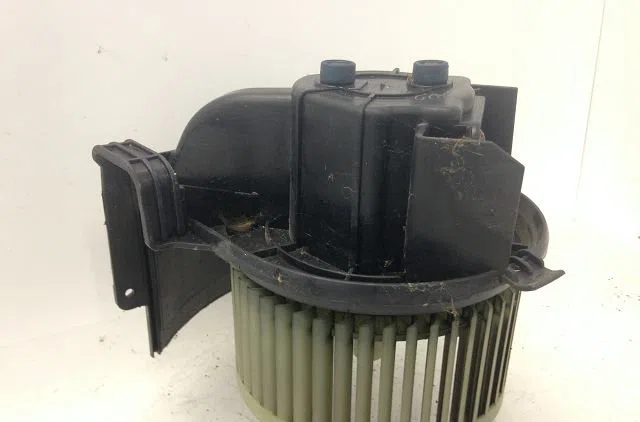 Ventilateur de chauffage Renault KANGOO Express (FC0-1_) 1.5 dci (fc07, fc1r) (2001) 4 portes occasion