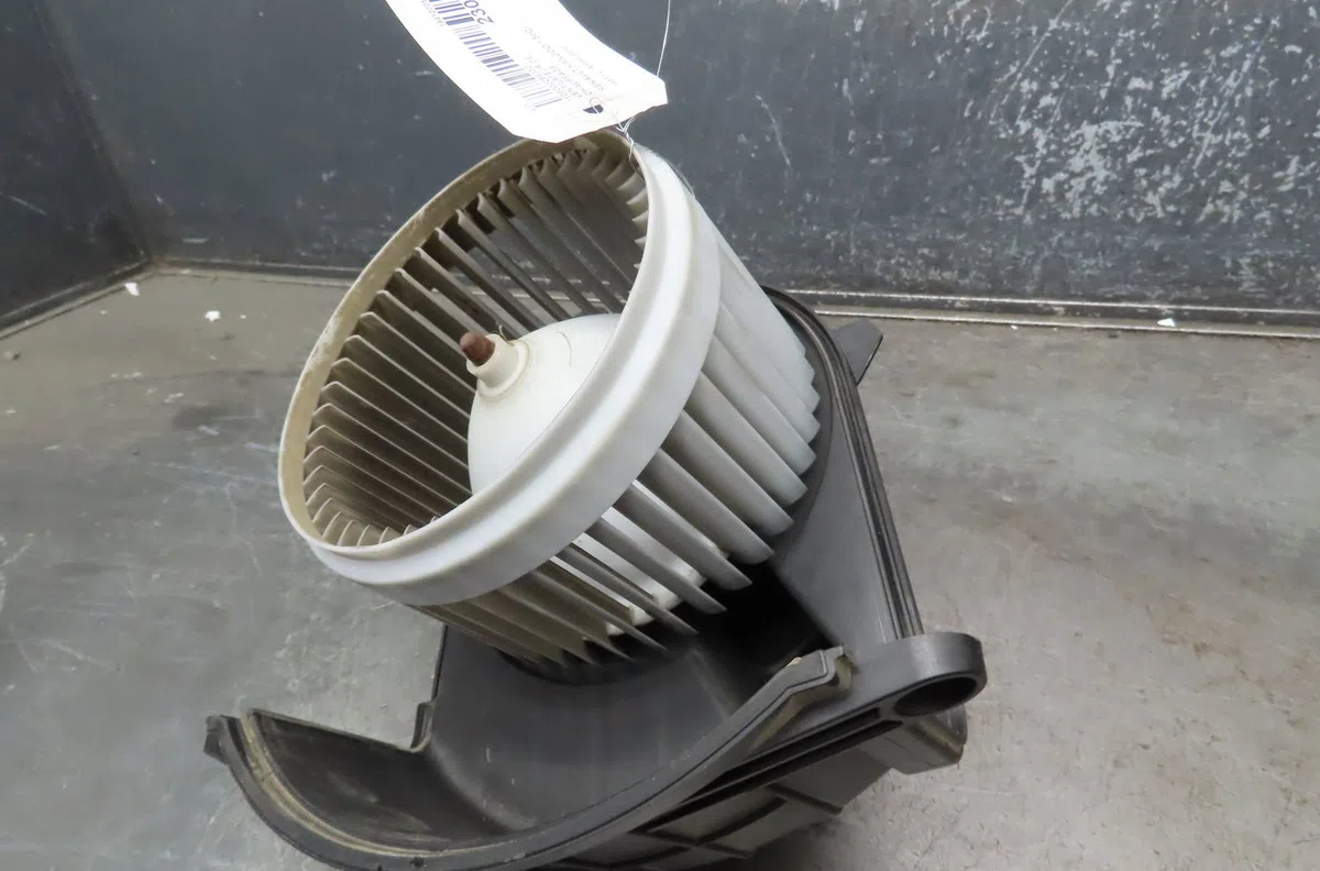Ventilateur de chauffage Renault KANGOO Express (FW0-1_) 1.5 dci 85 (fw0k, fw0l, fw0b) (2008) occasion