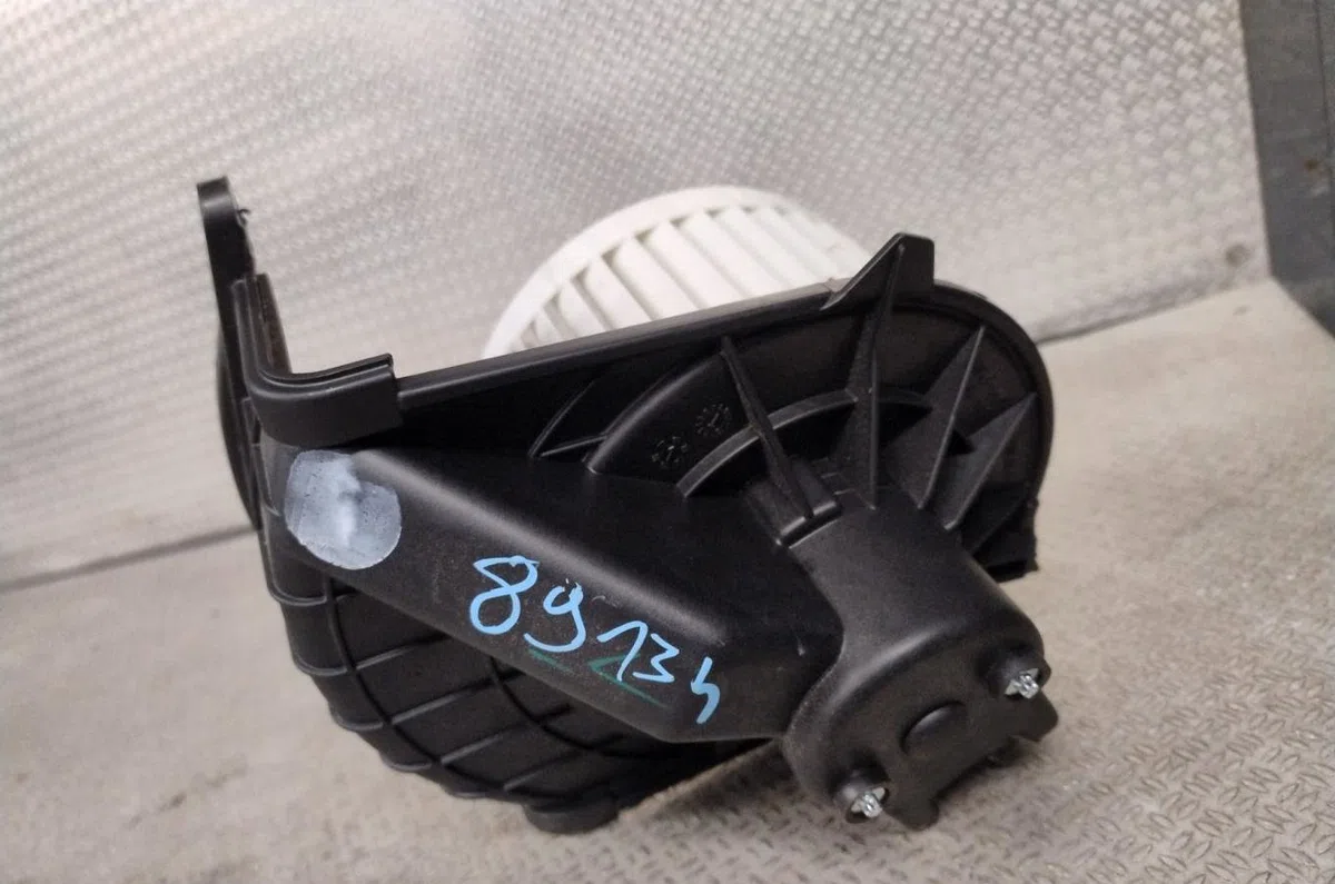 Ventilateur de chauffage Renault KANGOO Express (FW0-1_) 1.5 dci 95 (fw16) (2019) occasion