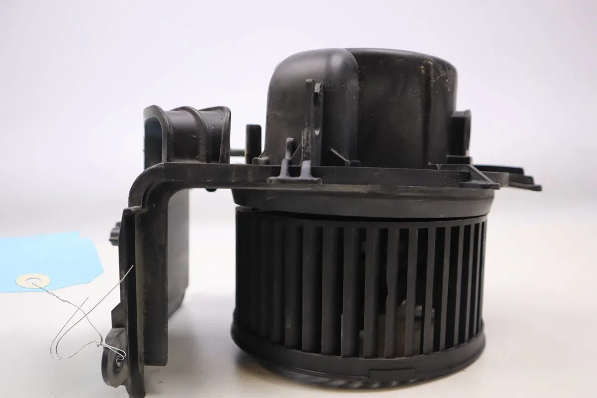 Ventilateur de chauffage Renault KANGOO (KC0-1_) 1.6 16v 4x4 (kc0p, kc0s, kc0l) (2001) occasion
