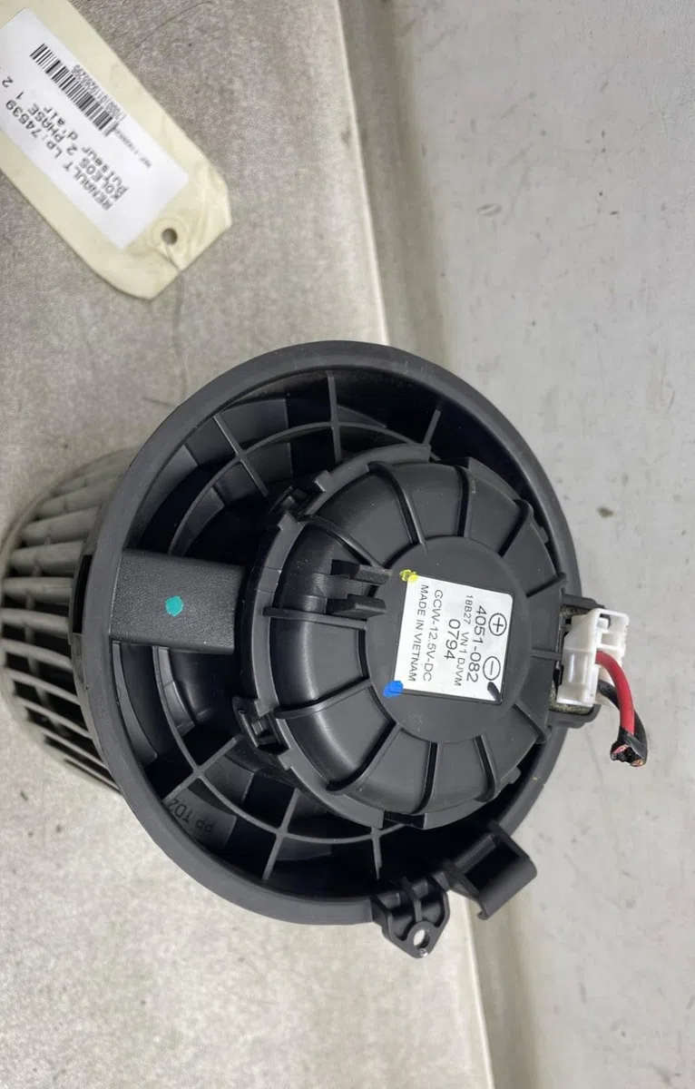 Ventilateur de chauffage Renault KOLEOS II (HC_) 2.0 dci 175 (hcak) (2016) occasion
