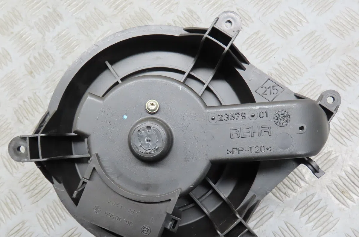 Ventilateur de chauffage Renault LAGUNA I (B56_, 556_) 2.0 (1999-2001) occasion