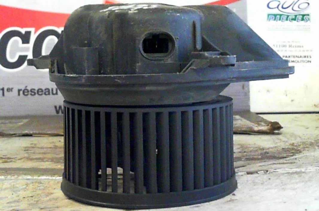 Ventilateur de chauffage RENAULT MEGANE 1  MEGANE 1 BREAK occasion