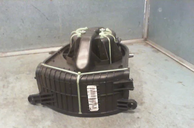 Ventilateur de chauffage RENAULT MEGANE II Phase 1 09-2003--12-2005 occasion