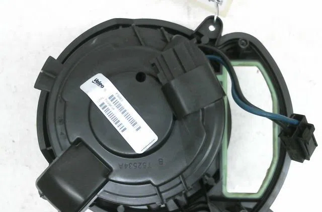 Ventilateur de chauffage Renault MEGANE IV 3-5 portes (B9A-M-N_) 1.2 tce 130 (b9mr) (2015) 5 portes occasion