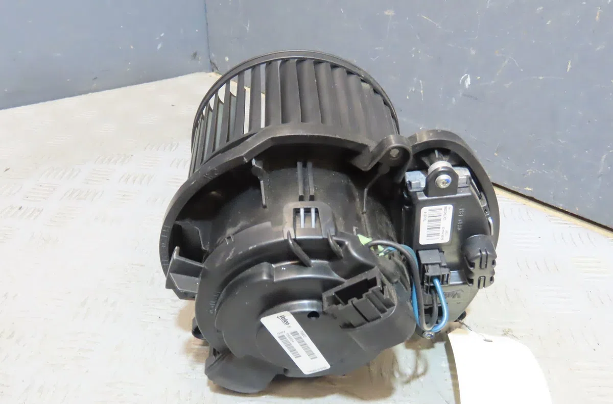 Ventilateur de chauffage Renault MEGANE IV Estate (K9A-M-N_) 1.5 dci 110 (2016) occasion