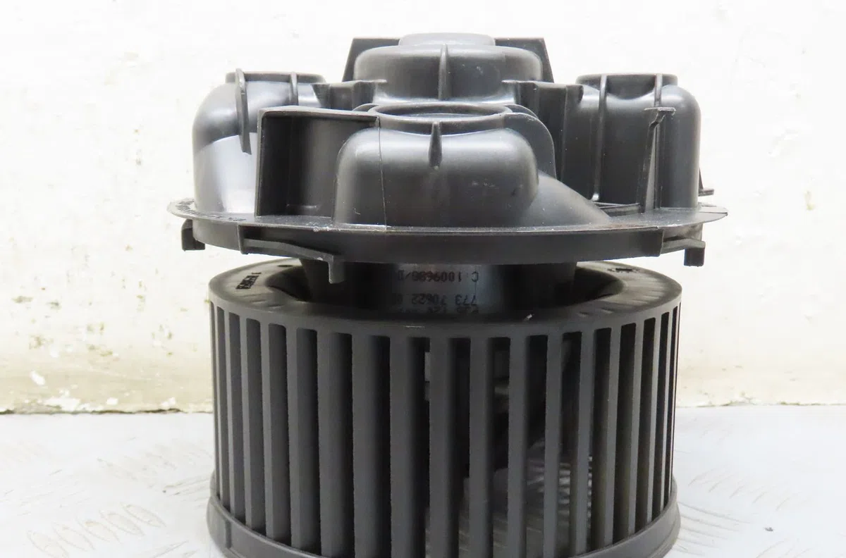 Ventilateur de chauffage Renault MODUS - GRAND MODUS (F-JP0_) 1.5 dci (jp0g, jp0h) (2005) 5 portes occasion