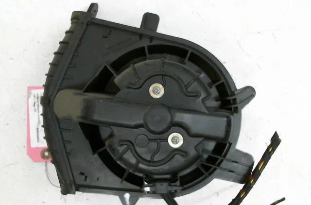 Ventilateur de chauffage Renault SCÉNIC II (JM0-1_) 1.6 16v (jm1r) (2005-2008) occasion