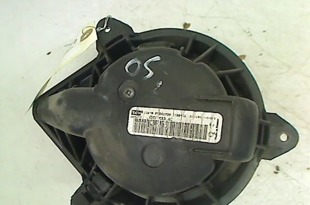 Ventilateur de chauffage Renault TRAFIC II Autobus-Autocar (JL) 2.5 dci 145 (jl0j) (2006) occasion