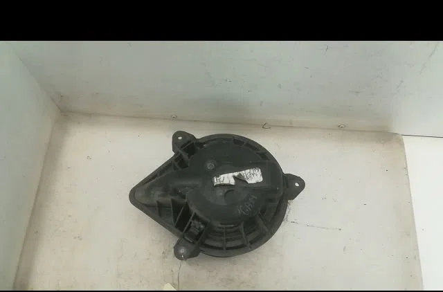 Ventilateur de chauffage Renault TRAFIC II Camionnette (FL) 1.9 dci 100 (fl0c) (2001-2006) occasion