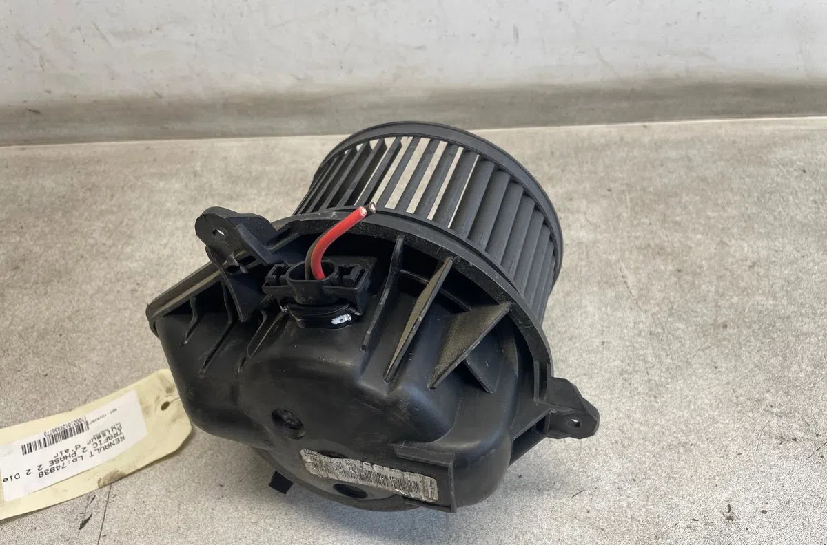 Ventilateur de chauffage Renault TRAFIC II Camionnette (FL) 2.0 dci 115 (fl01, fl0u) (2006) occasion