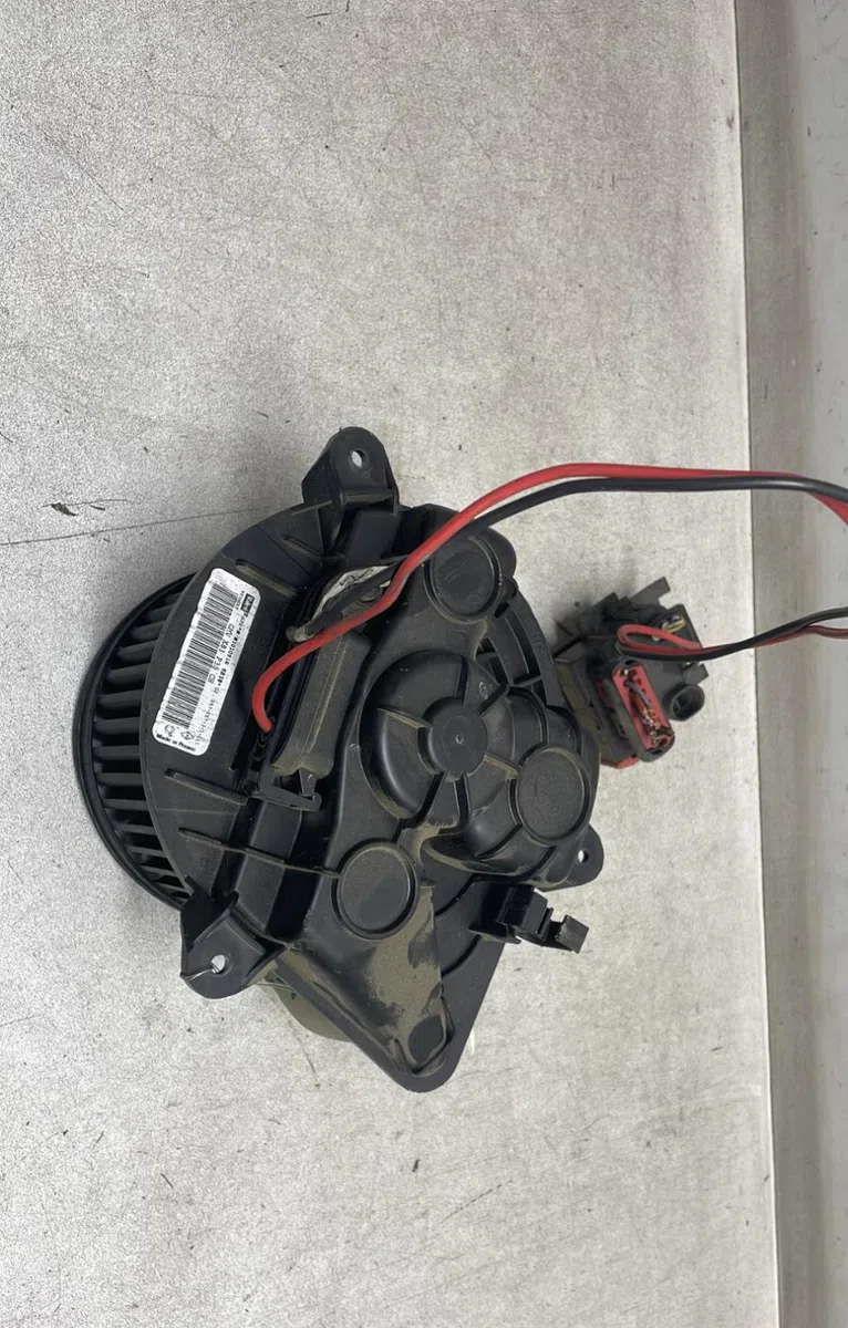 Ventilateur de chauffage Renault TRAFIC II Camionnette (FL) 2.0 dci 115 (fl01, fl0u) (2006) occasion