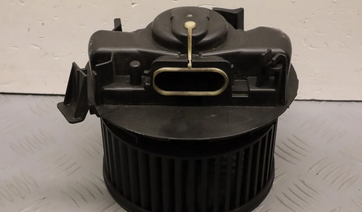 Ventilateur de chauffage Renault TWINGO II (CN0_) 1.2 16v (cn04, cn0a, cn0b) (2007-2014) 3 portes occasion