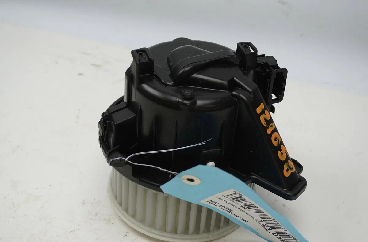 Ventilateur de chauffage Seat ARONA (KJ7, KJP) 1.0 tsi (2017) occasion