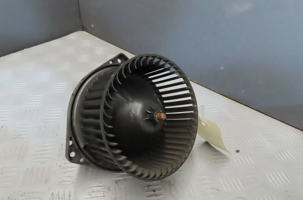 Ventilateur de chauffage SUBARU JUSTY 2003 occasion