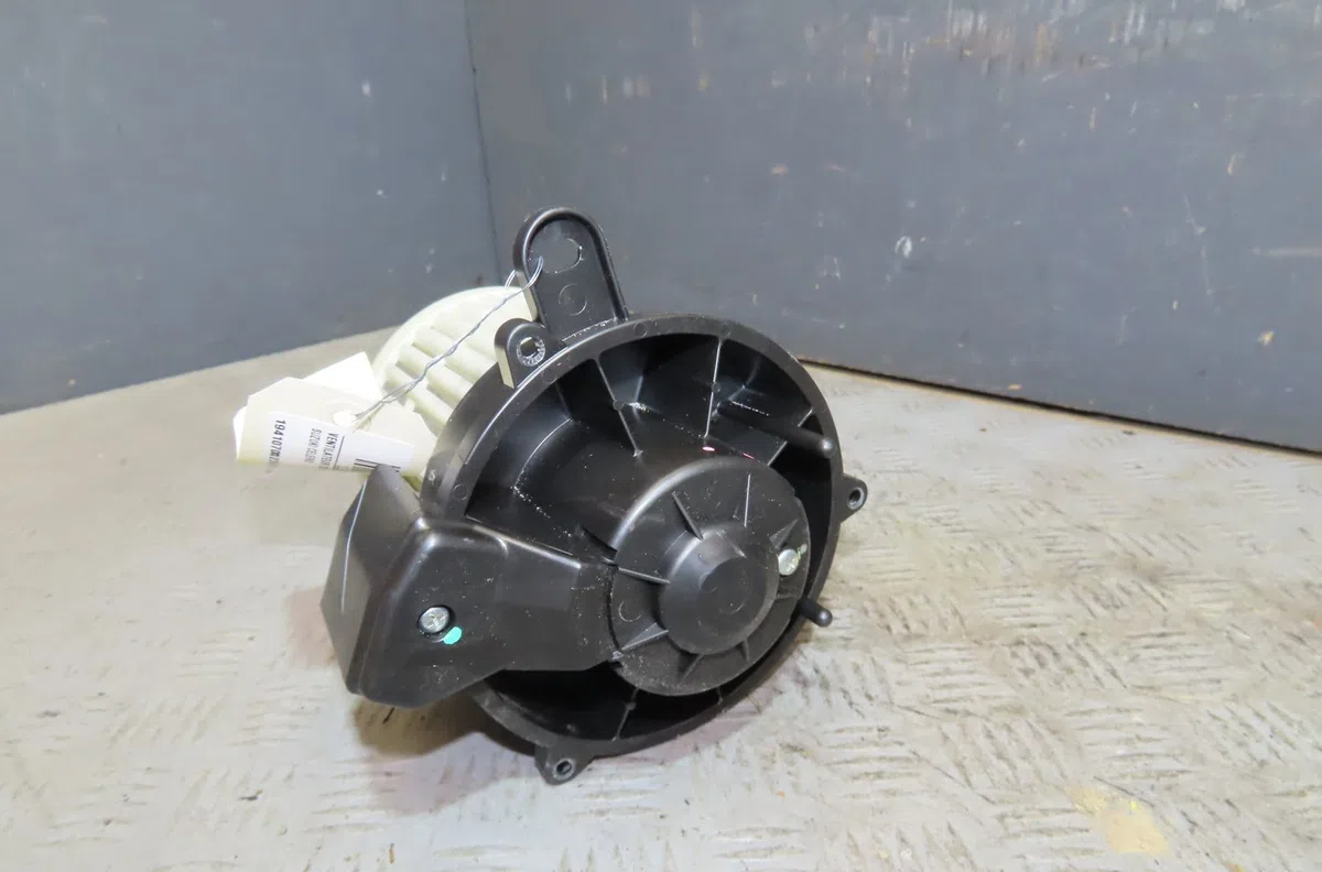 Ventilateur de chauffage SUZUKI CELERIO occasion