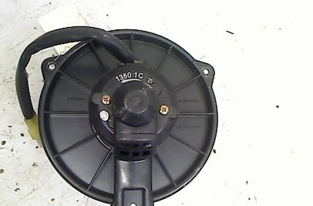Ventilateur de chauffage Suzuki GRAND VITARA I (FT, HT) 2.0 4x4 (ta52, tl52, sq 420) (1998-2003) occasion