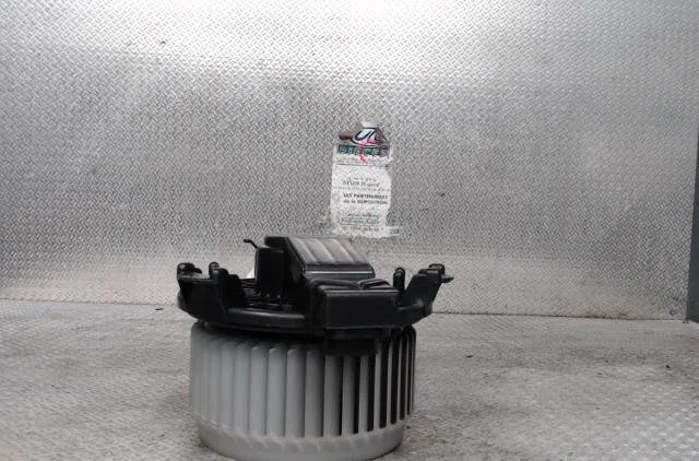 Ventilateur de chauffage Suzuki SWIFT III (MZ, EZ) 1.3 ddis (rs 413d) (2005) occasion