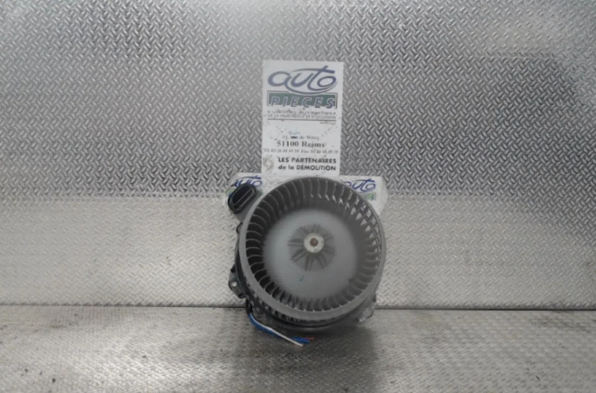 Ventilateur de chauffage Toyota AURIS (_E15_) 1.4 d-4d (nde150_) (2007-2012) 3 portes occasion