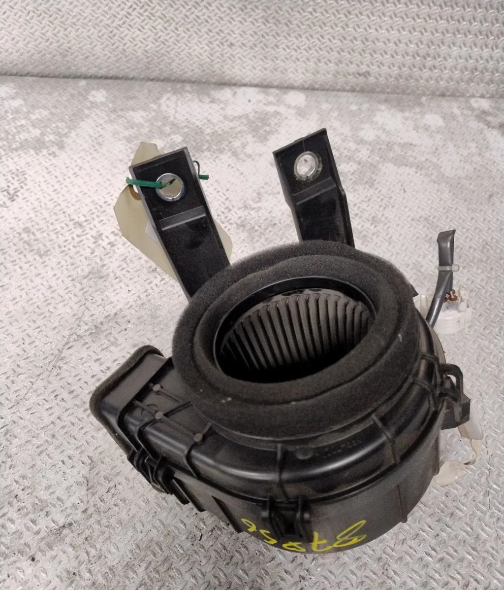 Ventilateur de chauffage Toyota C-HR (_X1_) 1.8 hybrid (zyx10_, zyx11_) (2016) occasion